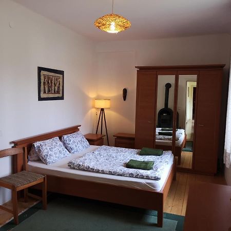 Villa Nyugalomsziget Kotcse Esterno foto