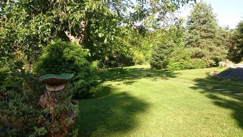 Villa Nyugalomsziget Kotcse Esterno foto