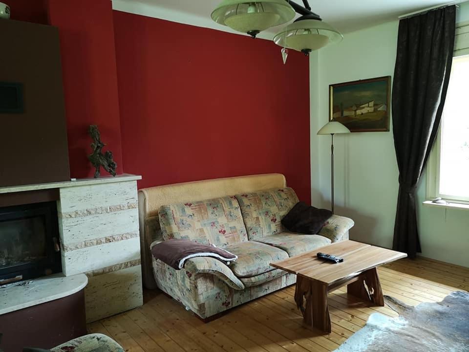 Villa Nyugalomsziget Kotcse Esterno foto