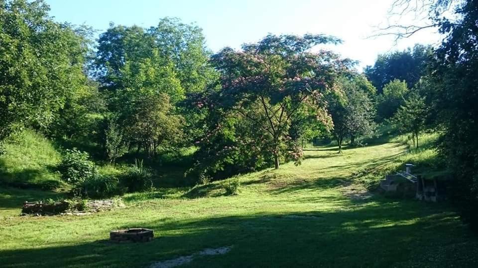 Villa Nyugalomsziget Kotcse Esterno foto