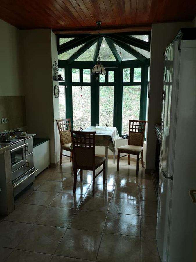 Villa Nyugalomsziget Kotcse Esterno foto